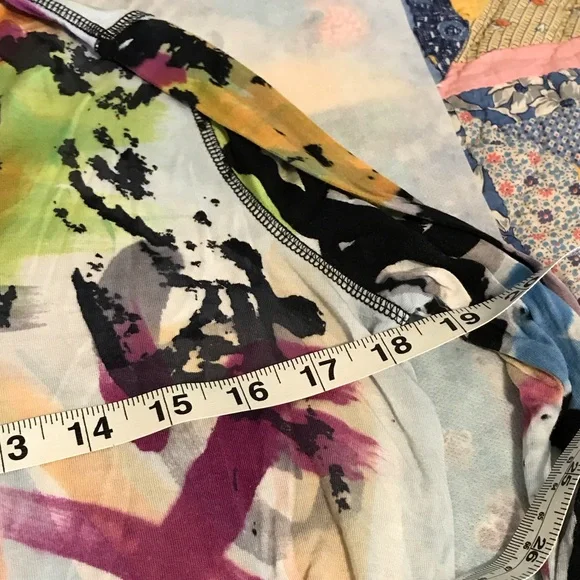 Krimson Klover Multicolor Graphic Long Sleeve Tee Size Medium Base Layer - Picture 5 of 8